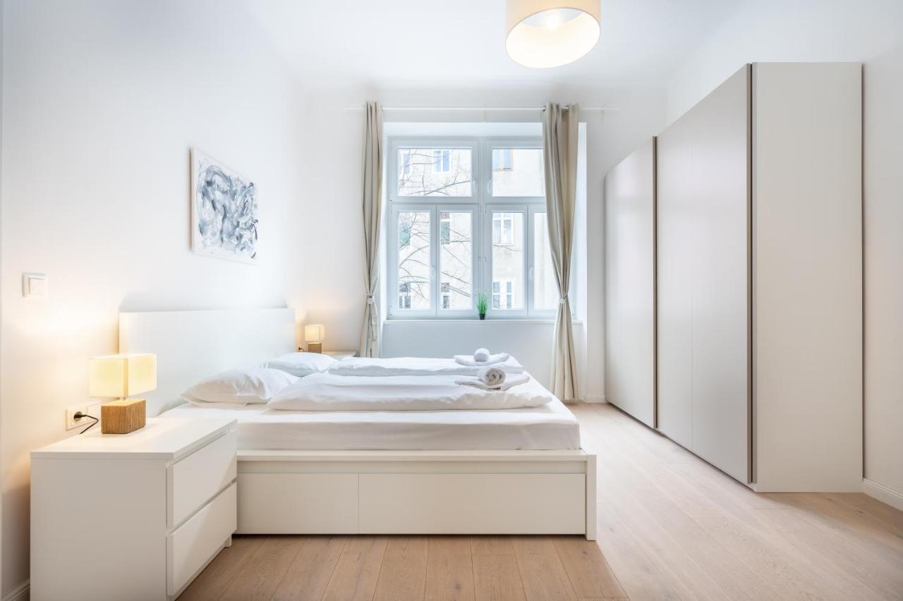 Modernes Apartment Im Charmanten Cottage Viertel Vienna Exterior photo